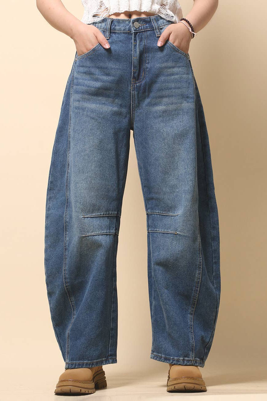 Mid Rise Barrel Jeans